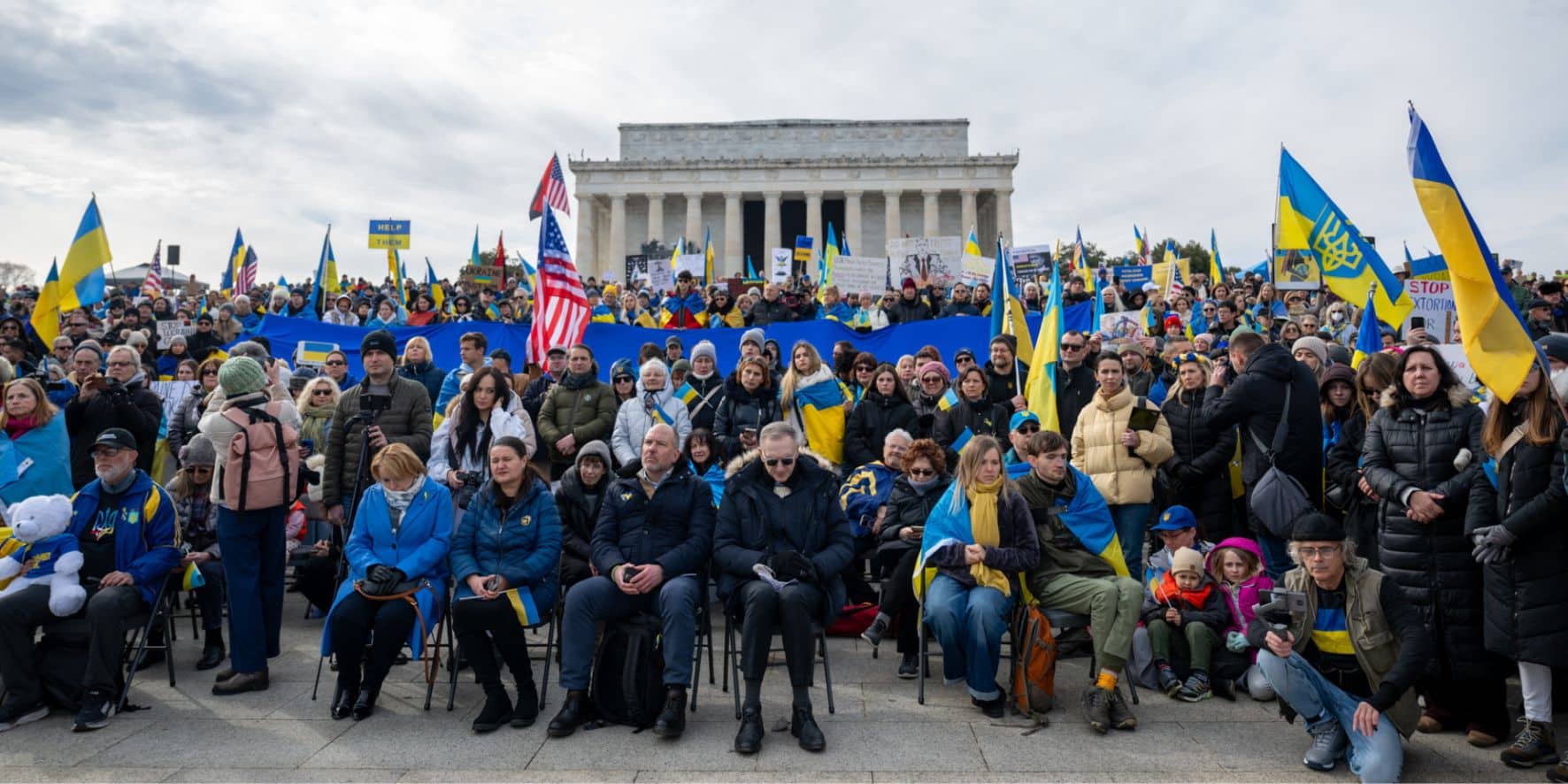 Ukrainians and Americans stand shoulder to shoulder for democracy, freedom and human rights in Washington Rally