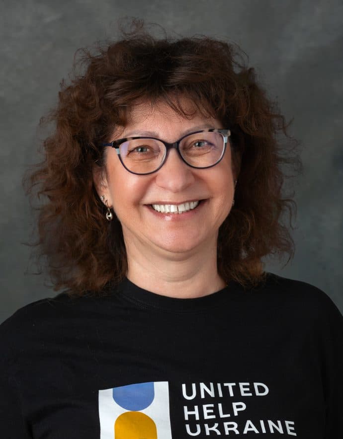 united-help-ukraine-board-Regina-Vasko